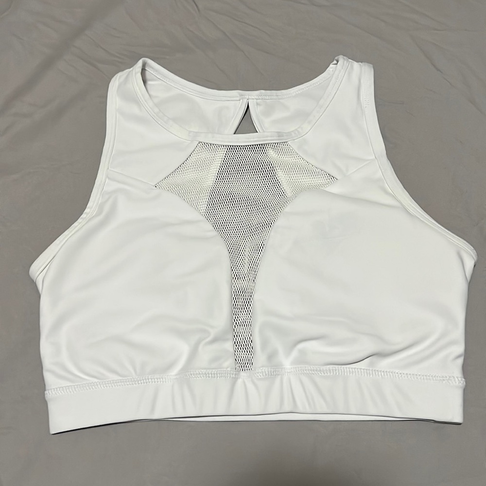 P’tula Sports Cropped Top